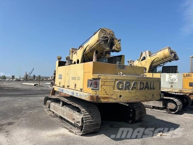 Gradall XL5210 履带挖掘机
