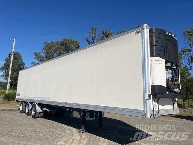  Graystar 保温半挂车