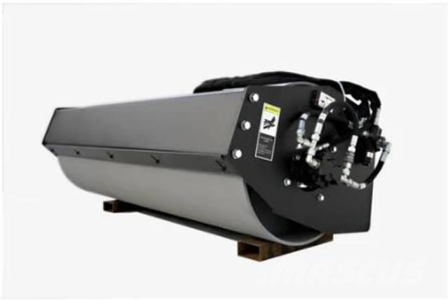  Greatbear 拖式振动压路机