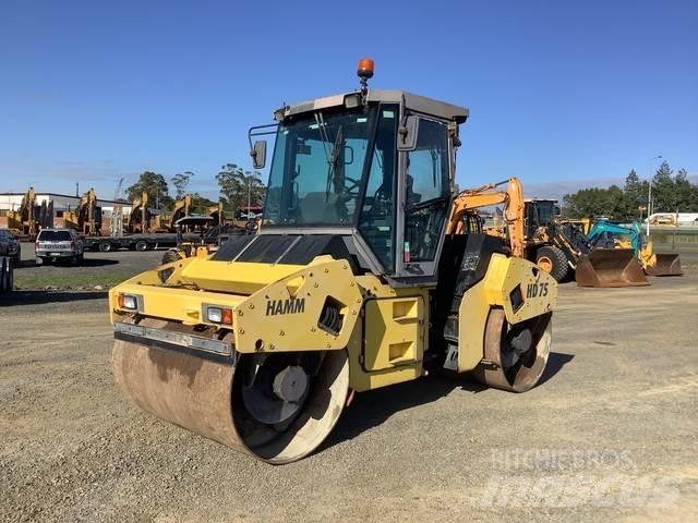 Hamm HD 75 双轮压路机