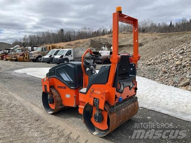 Hamm HD12 双轮压路机