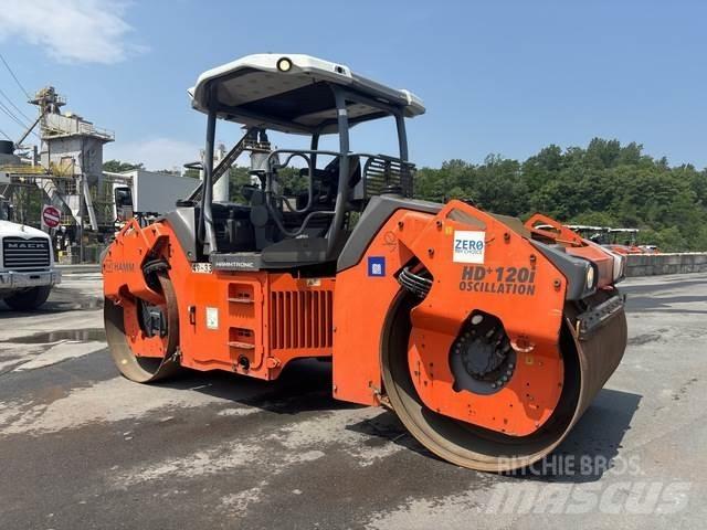 Hamm HD120i 双轮压路机