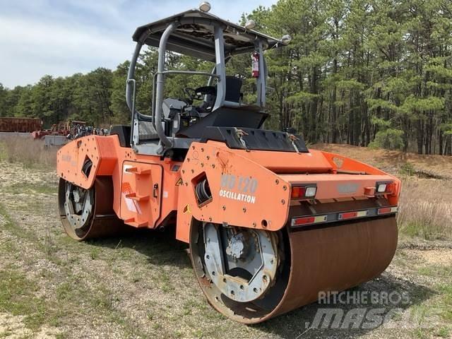 Hamm HDO120HV 双轮压路机