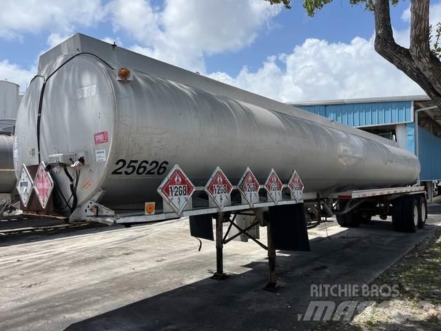 Heil  罐式拖车
