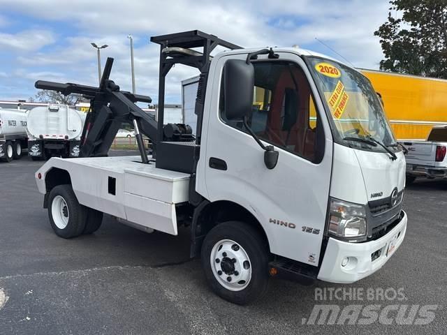 Hino 155 救援车