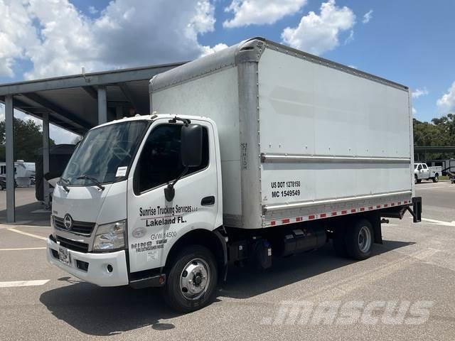 Hino 155 厢式货车