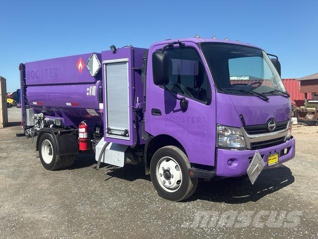 Hino 195 油罐车