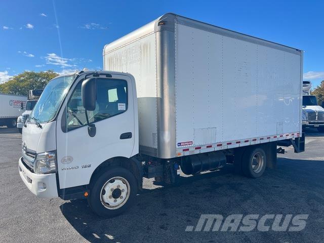 Hino 195 厢式货车