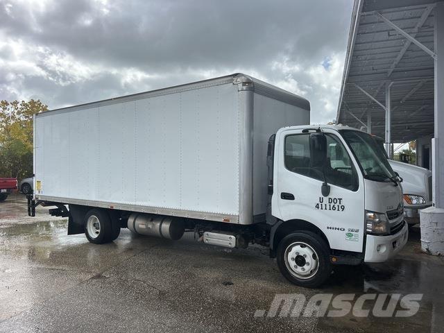 Hino 195 厢式货车