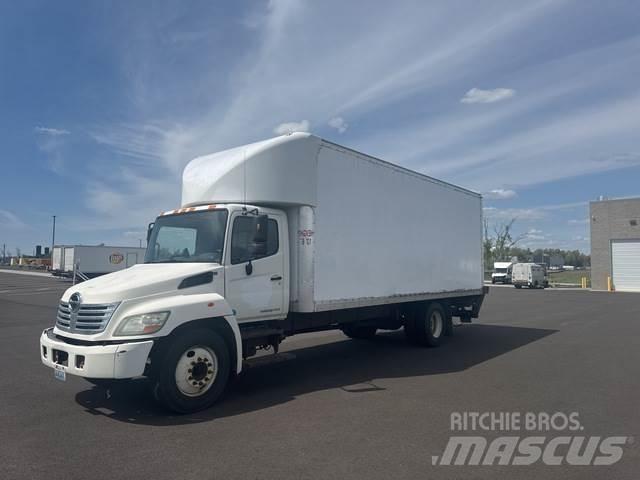 Hino 258 厢式货车