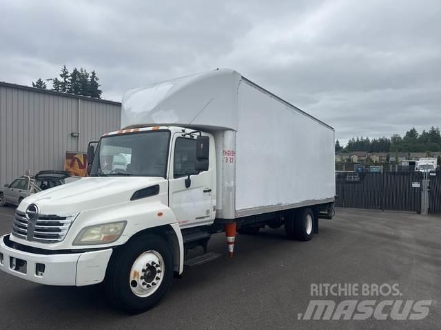 Hino 258 厢式货车