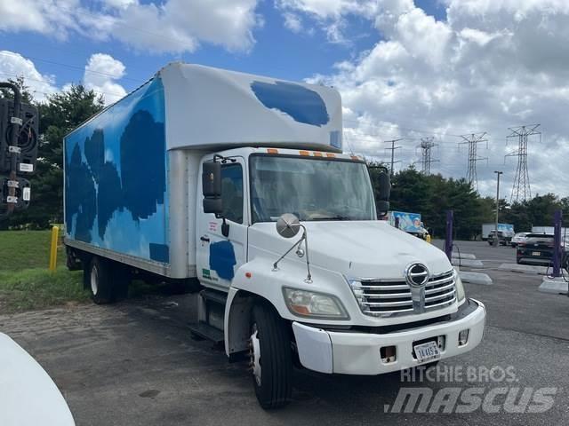 Hino 258 厢式货车