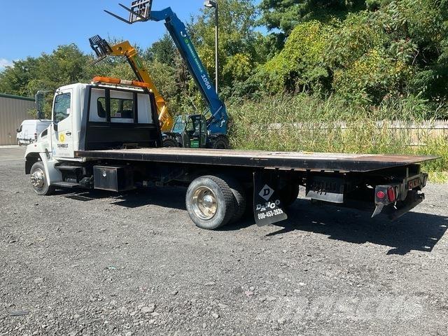 Hino 268 救援车