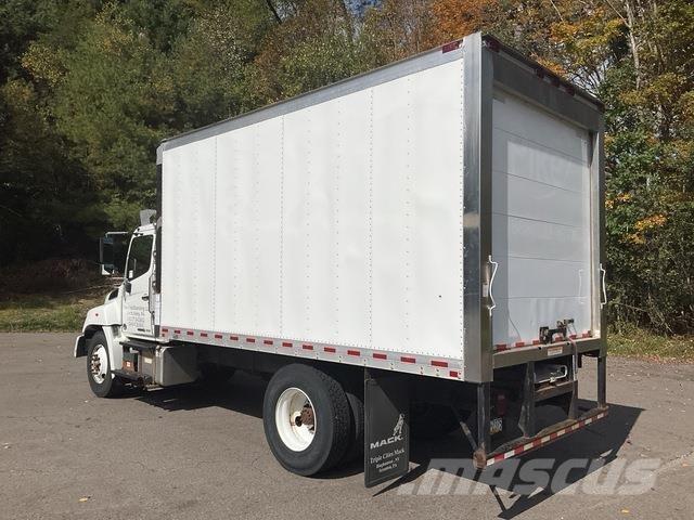Hino 268 冷藏车