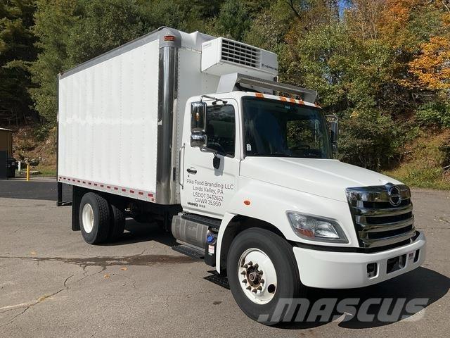 Hino 268 冷藏车