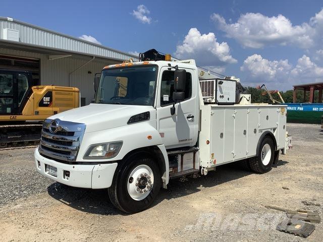 Hino 338 市政车