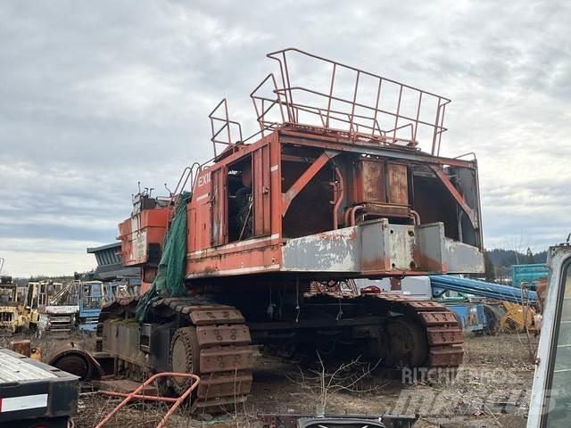 Hitachi EX1000 履带挖掘机