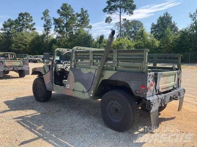  HMMWV M1152 皮卡车