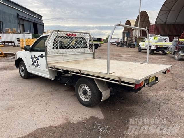 Holden Rodeo 皮卡车