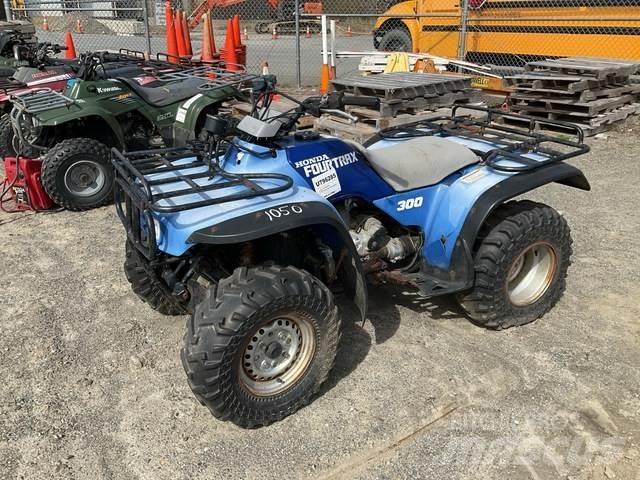 Honda TRX300FW 沙滩车