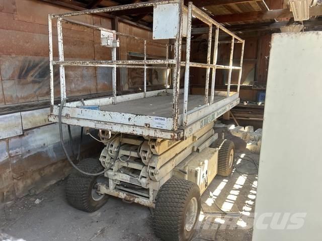 Hunter 2560 剪叉式升降机