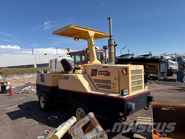  Hypak C530AH 胶轮压路机