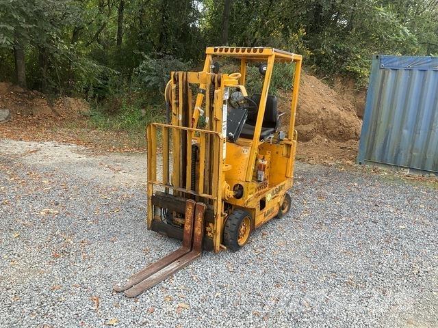 Hyster E25XL 电动叉车