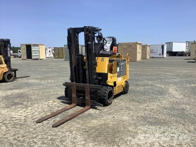 Hyster E40XL 电动叉车