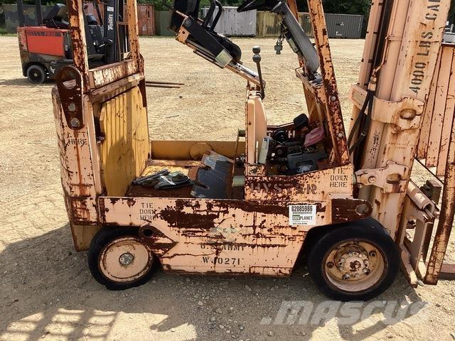 Hyster E40XL 电动叉车