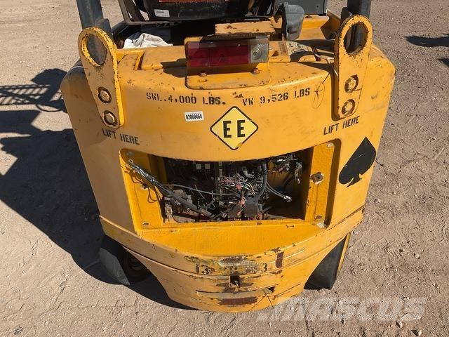 Hyster E40XM 电动叉车