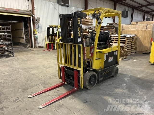 Hyster E50XN 电动叉车