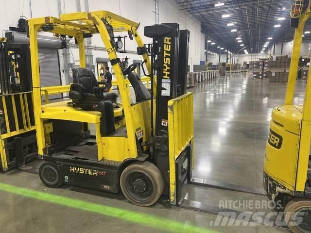 Hyster E50XN 电动叉车