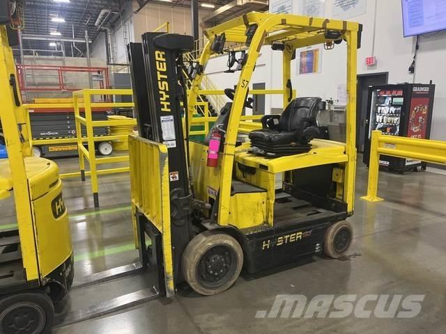 Hyster E50XN 电动叉车