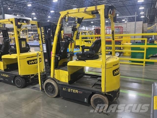 Hyster E50XN 电动叉车