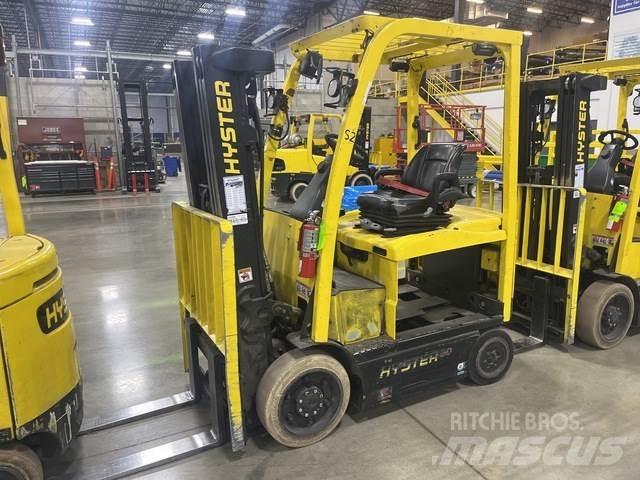 Hyster E50XN 电动叉车