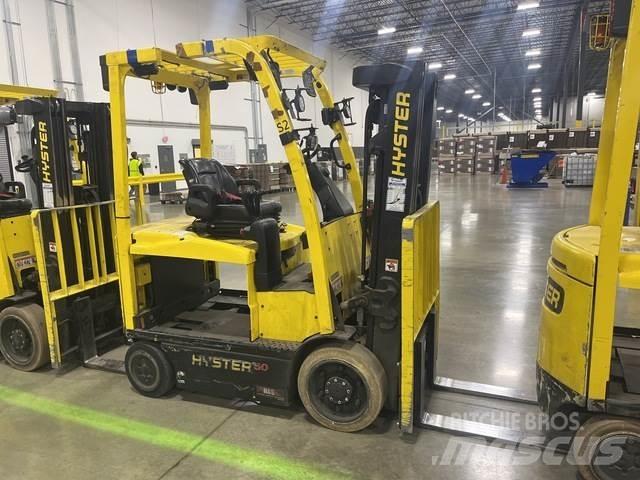 Hyster E50XN 电动叉车
