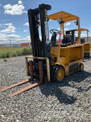 Hyster E65Z 电动叉车