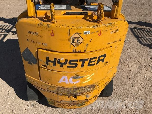 Hyster E65Z-40 电动叉车