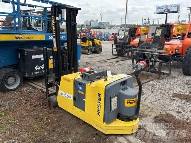 Hyster W40ZC 行走式堆垛机