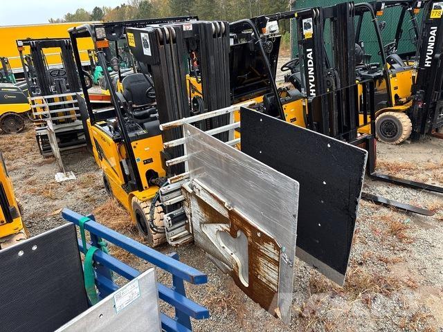 Hyundai 25B-9U 电动叉车