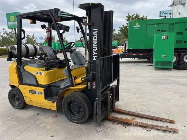 Hyundai 25L-7A 建筑机械-其他