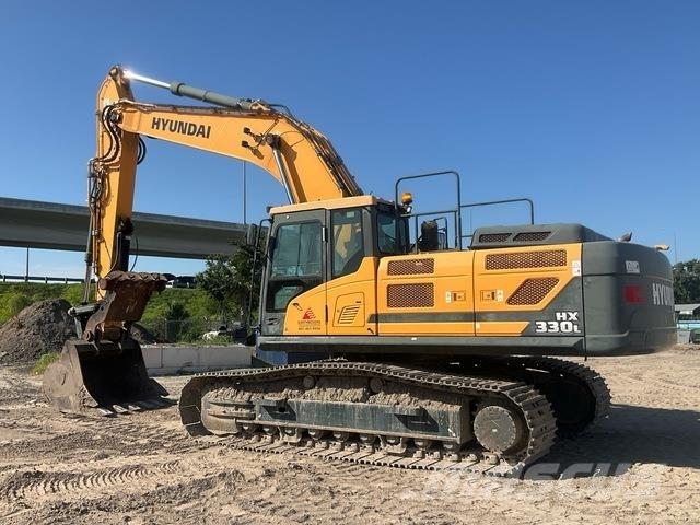 Hyundai HX330L 履带挖掘机
