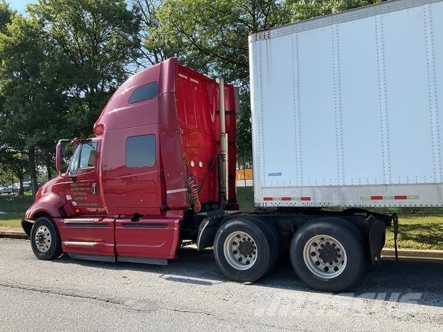 International  牵引车