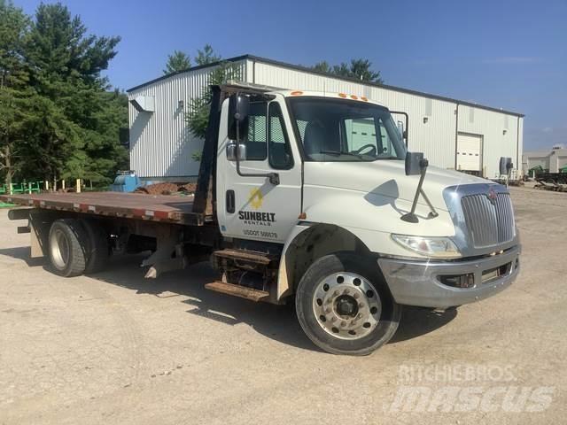  INTERNATL 4300 救援车