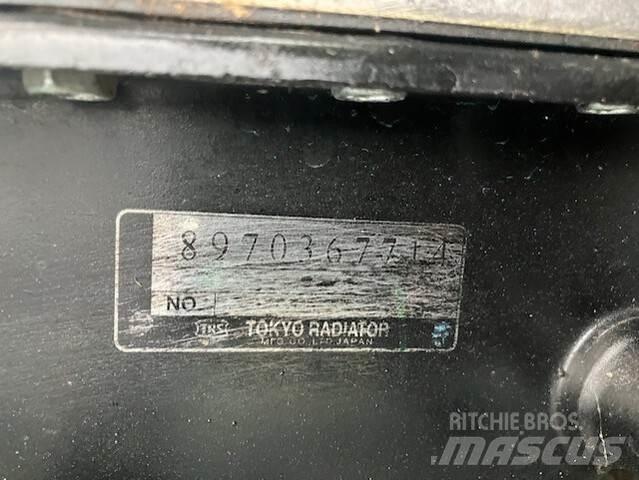 Isuzu C240 发动机