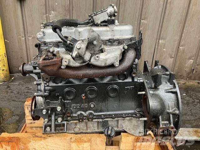 Isuzu C240 发动机