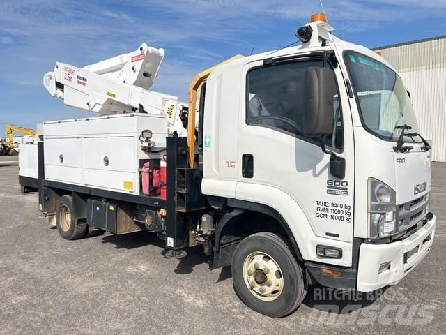 Isuzu FRR600 车载式高空作业车