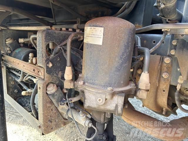 Isuzu FRR600 车载式高空作业车