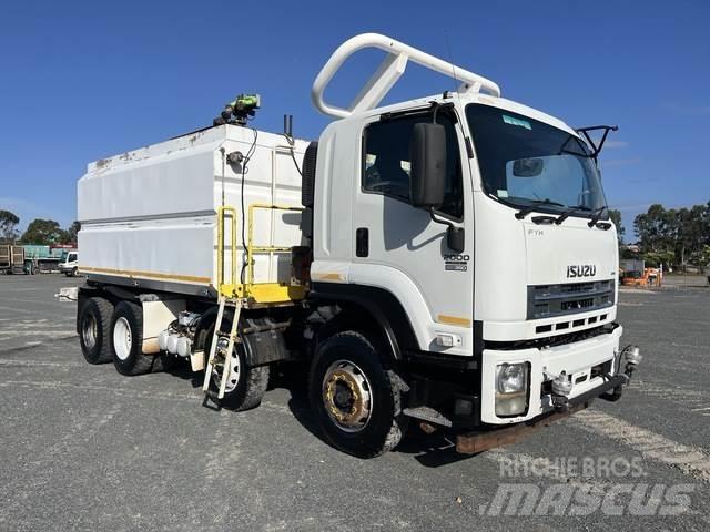 Isuzu FVH2000 水罐车