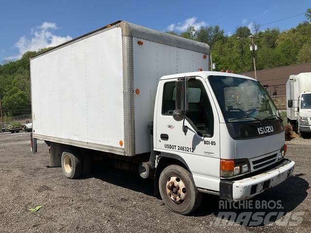 Isuzu NPR 厢式货车